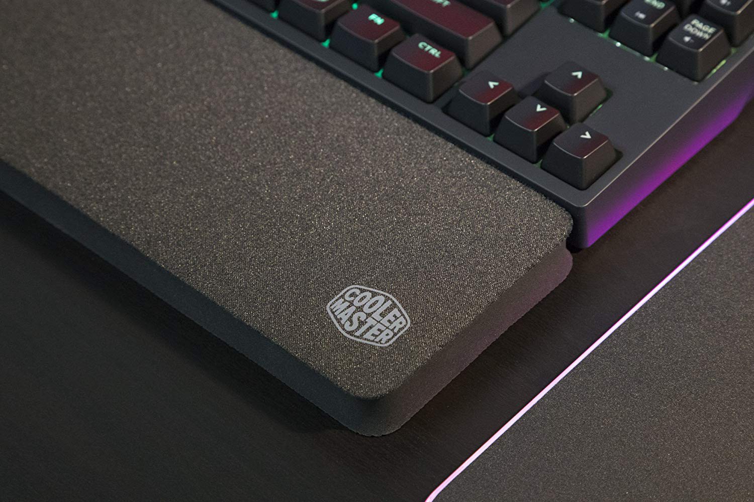 COOLER MASTER MASTERACCESSORY WR530 SIZE L WRIST REST PAD FOR KEYBOARD