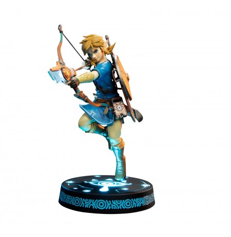 The Legend of Zelda Breath of the Wild Link Collector’s Edition